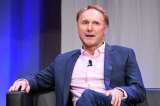 Exesposa de Dan Brown lo acusa de haber tenido una doble vida