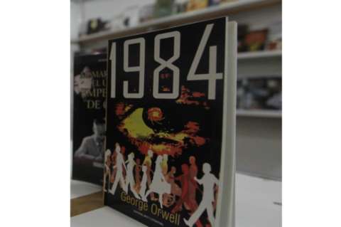 Se disparan las ventas del libro "1984″ de George Orwell en EE. UU.
