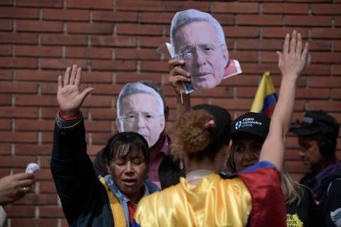 Centro Democrático prepara su hoja de ruta por condena contra expresidente Uribe