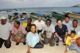 Pescadores de San Andrés recibieron motores para sus embarcaciones