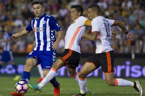 Primera derrota del Alavés en la actual Liga de España: Daniel Torres jugó todo el partido