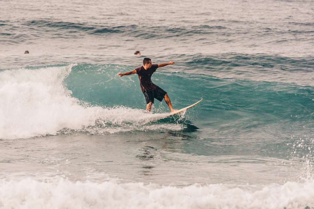 Santa Marta cuenta con buenos escenarios para practicar surf.