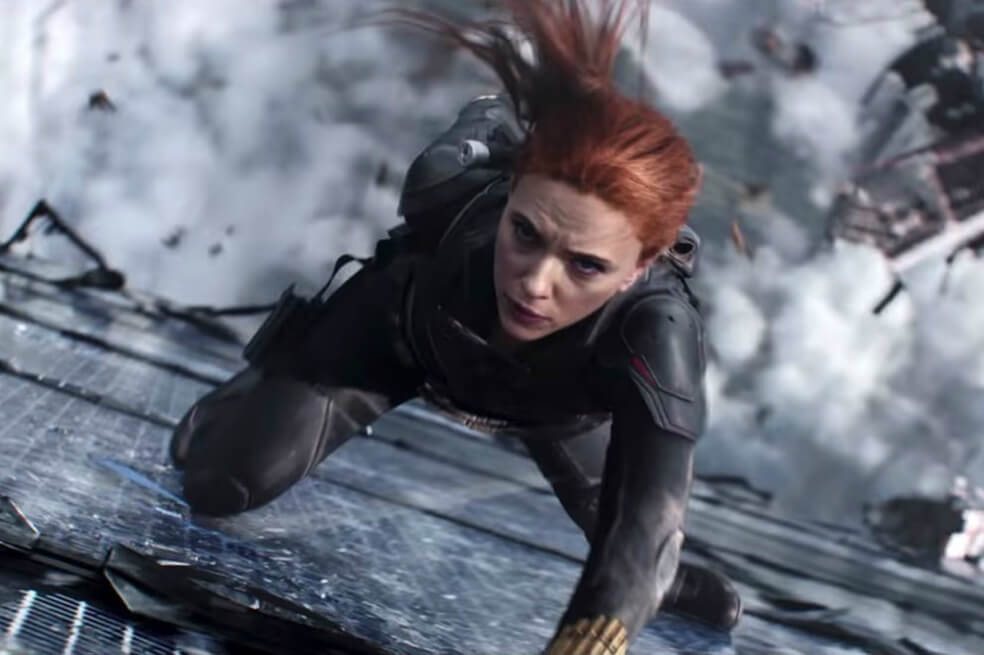 Scarlett Johansson en una de las escena de la cinta "Viuda Negra", del Universo Cinematográfico de Marvel. / Cortesía Marvel