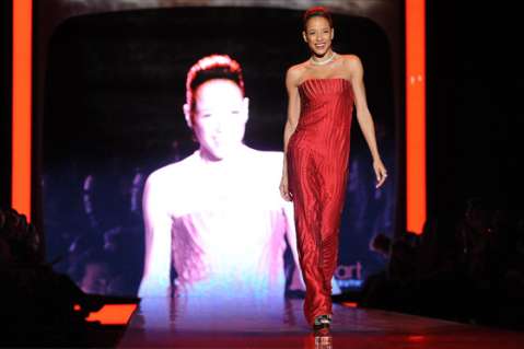 galería desfile corazón