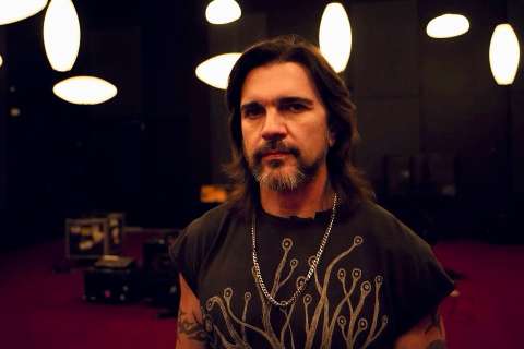 Juanes felicita a su hijo y recuerda a su fallecida madre: “Gracias”