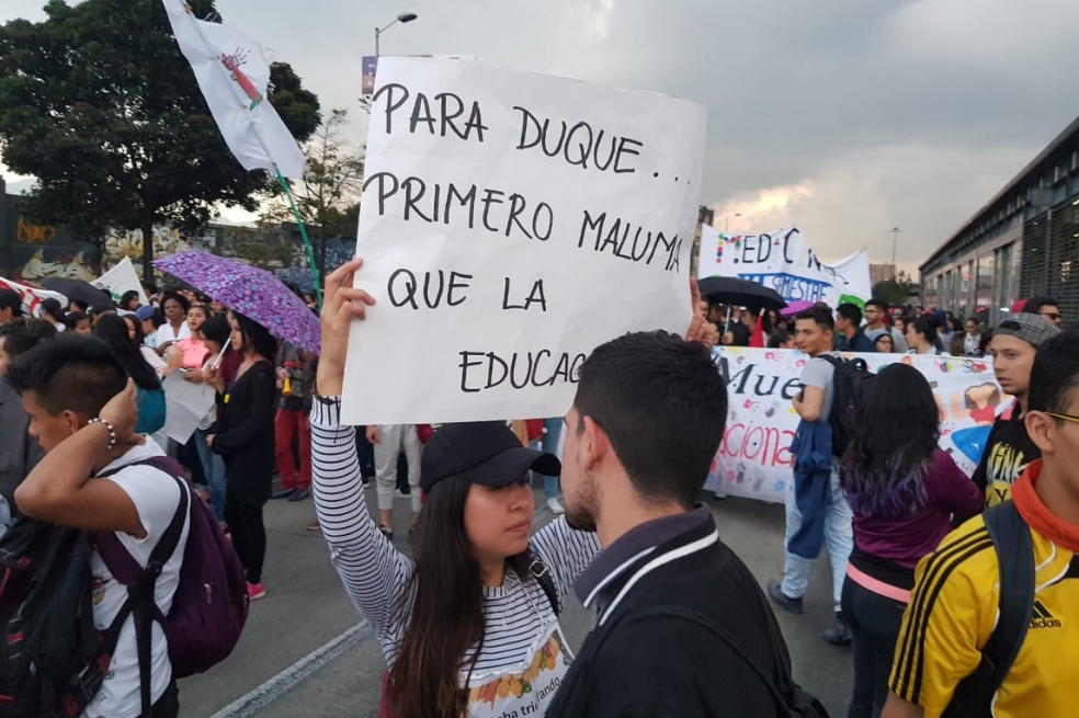 Actos vandálicos y atropellos por parte de la fuerza pública fueron denunciados este jueves tras las movilizaciones estudiantiles en todo el país. / Gustavo Torrijos - El Espectador