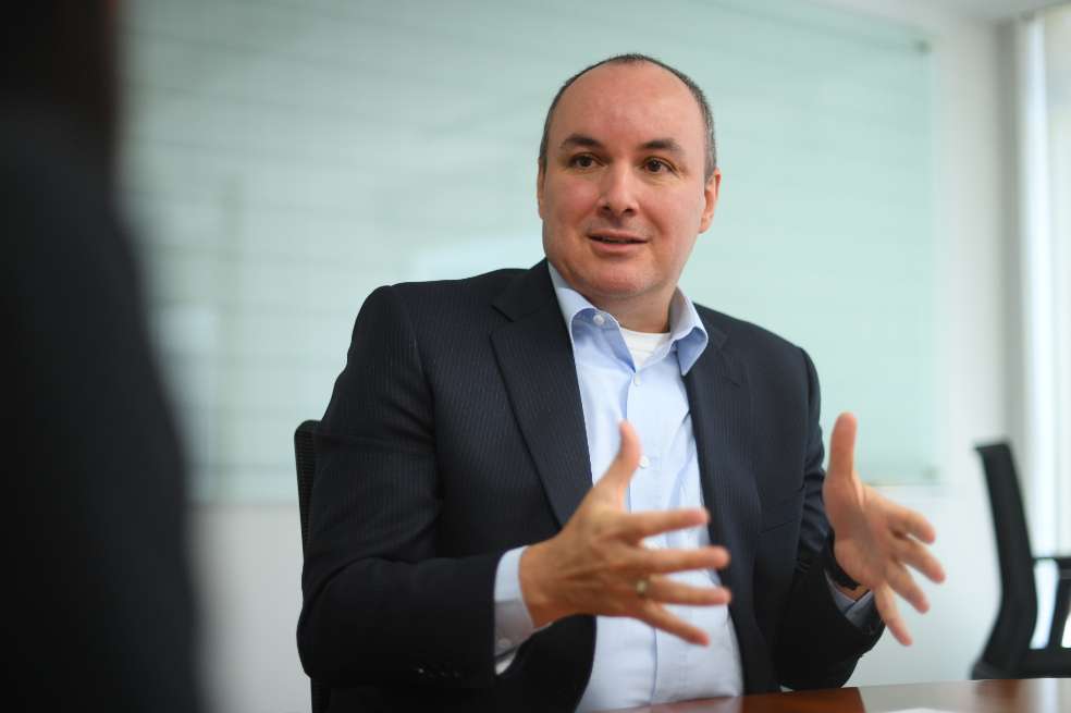 El caleño Alberto Zúñiga lleva 30 años en BASF. / Cristian Garavito - El Espectador