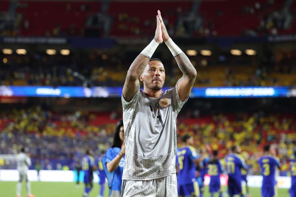 FOTODELDÍA GR7142. KANSAS CITY (ESTADOS UNIDOS), 20/06/2026.- Eloy Room de Curazao celebra este sábado, al finalizar un partido del grupo E del Mundial de la FIFA 2026 entre Ecuador y Curazao en el estadio Arrowhead en Kansas City (Estados Unidos). EFE/ Juan Ignacio Roncoroni
