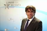 Puigdemont y su "exilio" divide y desconcierta a los catalanes