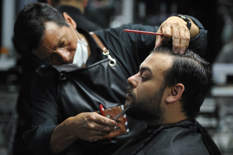 Peluquerías en Bogotá: ¿Cuáles son los protocolos para poder abrir?