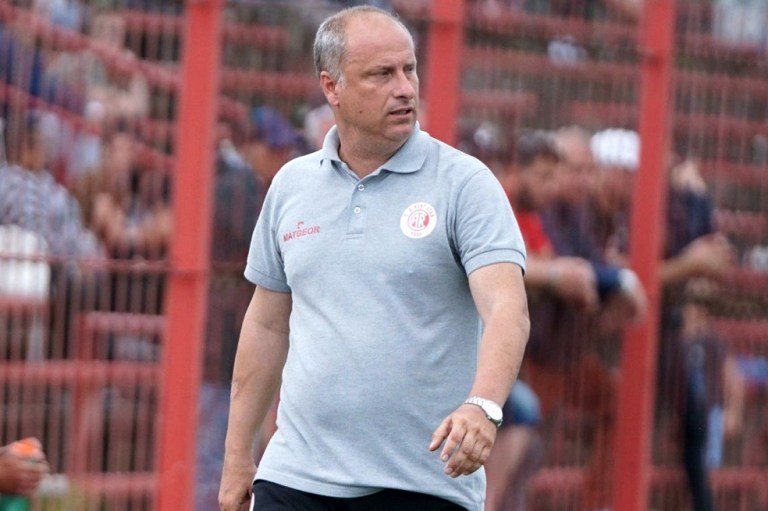Alejandro Capuccio, el entrenador que vive el fútbol como “solo” un juego