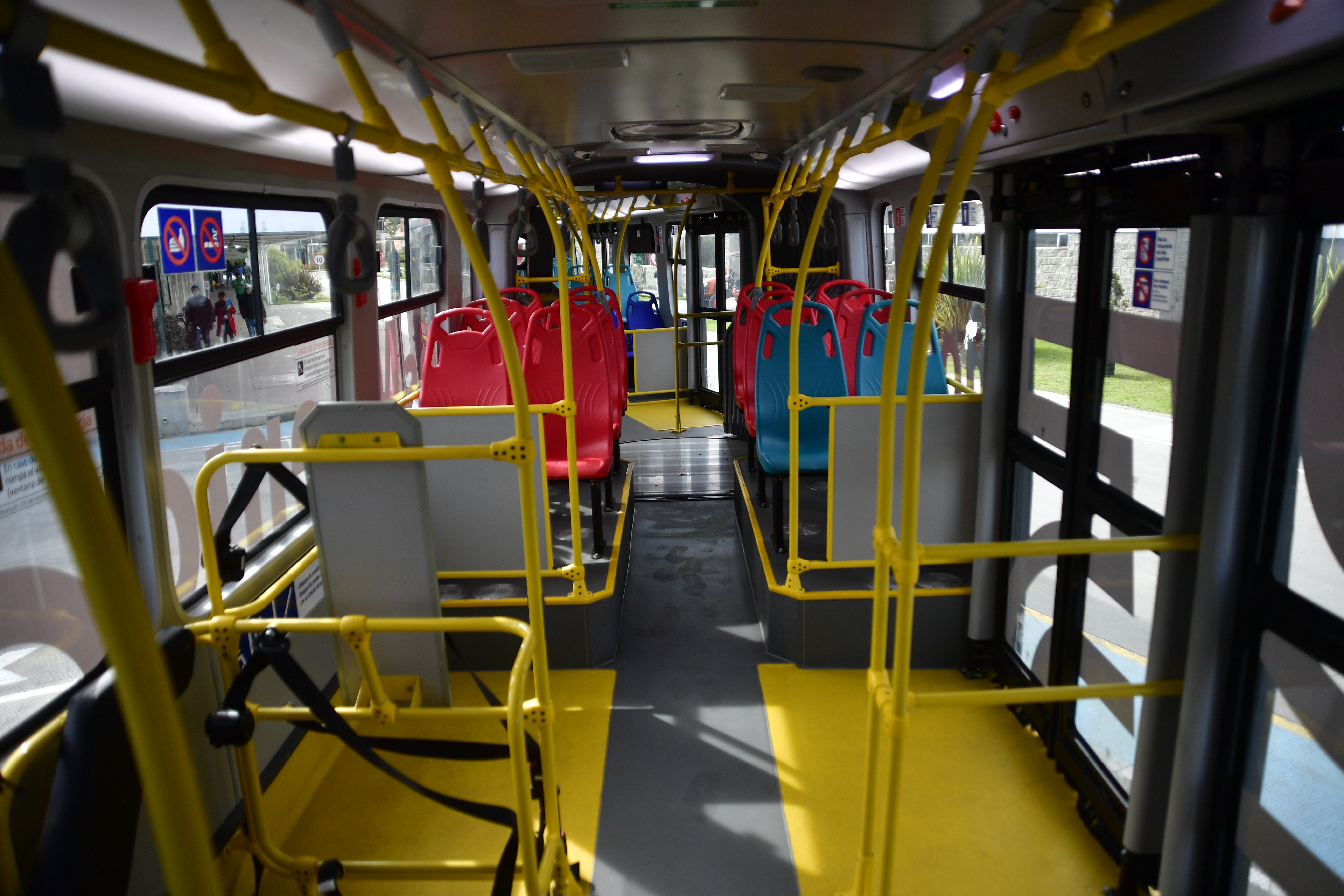 Nuevo bus para el sistema TransMilenio ensamblado por Marcopolo en Cota Cundinamarca