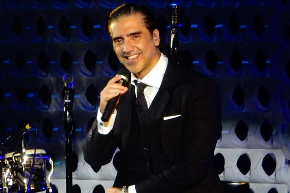 Alejandro Fernández.