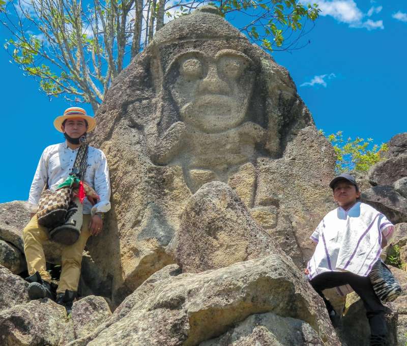 Registro del proceso de residencia artística de curaduría del Salón Nacional de Artistas llevado a cabo en San Agustín (Huila), dirigido por Édinson Quiñónez y Fabián Díaz. / Jaime Cerón