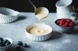 Receta: leche condensada casera para los postres navideños