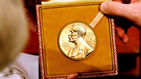 “Factores de impacto de las revistas científicas son fake news”: Premio Nobel