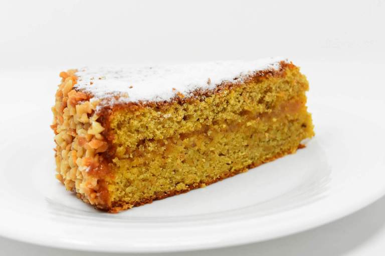 Torta de zanahoria con yogurt y especias
