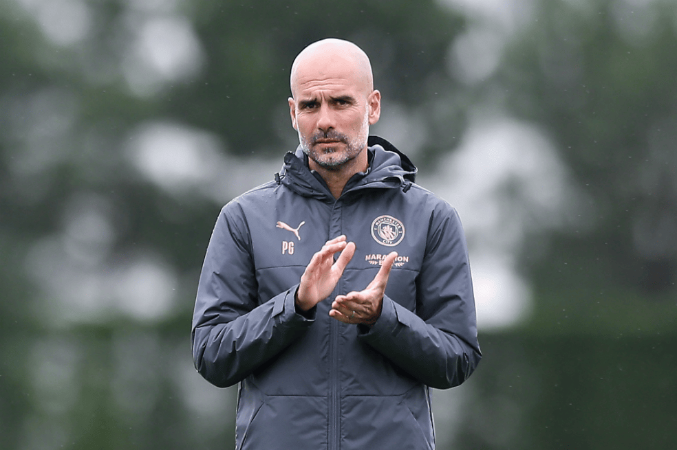 Pep Guardiola, director técnico del Manchester City de Inglaterra.