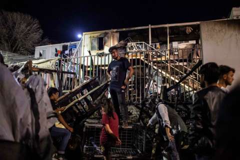 Grecia anuncia el cierre de sus tres principales campos de refugiados