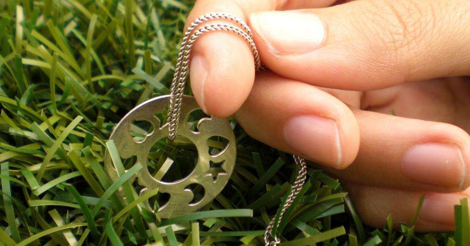 ¿Cuál amuleto debes usar según tu signo?
