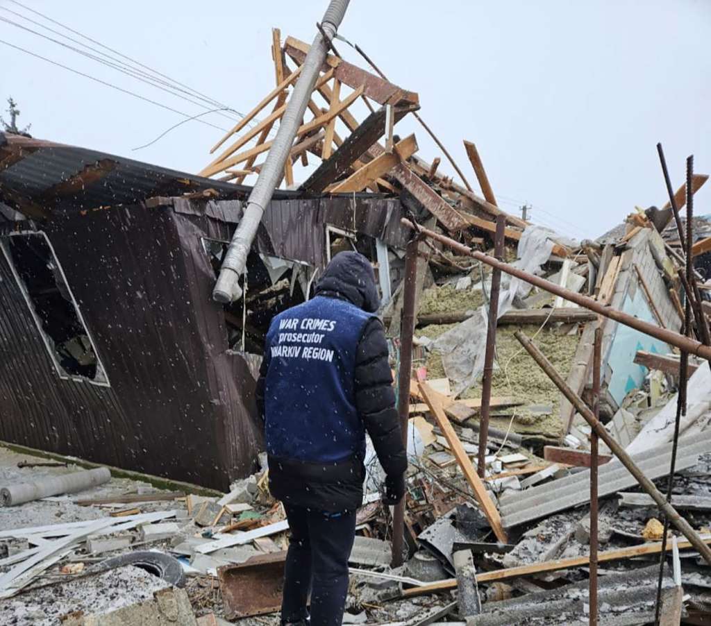 Kharkiv (Ukraine), 08/01/2024.- A handout picture made available by the Kharkiv Region Prosecutor's Office shows destruction following a Russian rocket attack in the Kharkiv region, Ukraine, 08 January 2024 amid the Russian invasion. Critical infrastructure as well as industrial, civilian and military facilities in the Kharkiv, Dnipropetrovsk, Zaporizhia and Khmelnytsky regions were struck by Russian shelling. Eighteen cruise missiles and eight shock drones from 59 air weapons attacking Ukraine were shot down, according to the Air Force Command of UA Armed Forces. (Rusia, Ucrania) EFE/EPA/Kharkiv Region Prosecutor's Office handout HANDOUT 39677 HANDOUT EDITORIAL USE ONLY/NO SALES HANDOUT EDITORIAL USE ONLY/NO SALES