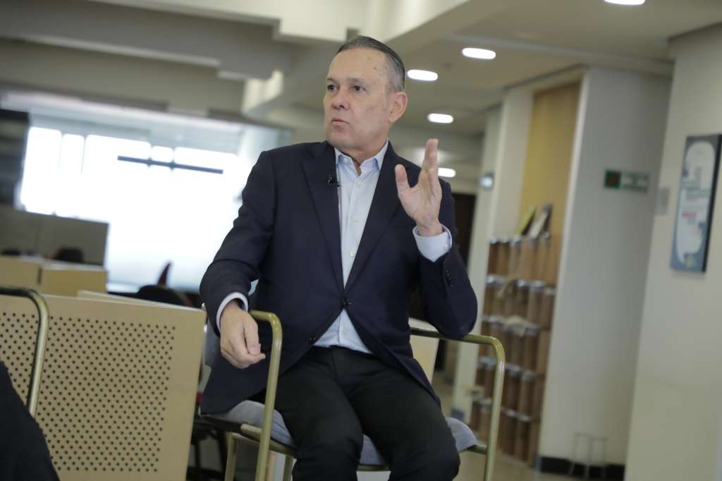 Presidente del Senado de la República de Colombia durante entrevista a El Espectador