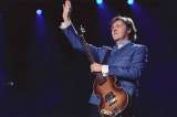 "Su estrella brillará en el cielo por siempre": McCartney, sobre David Bowie