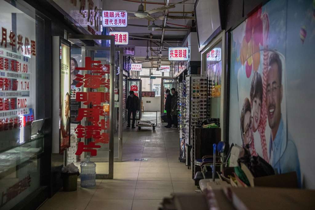 Uno de los pabellones del mercado de Wuhan.