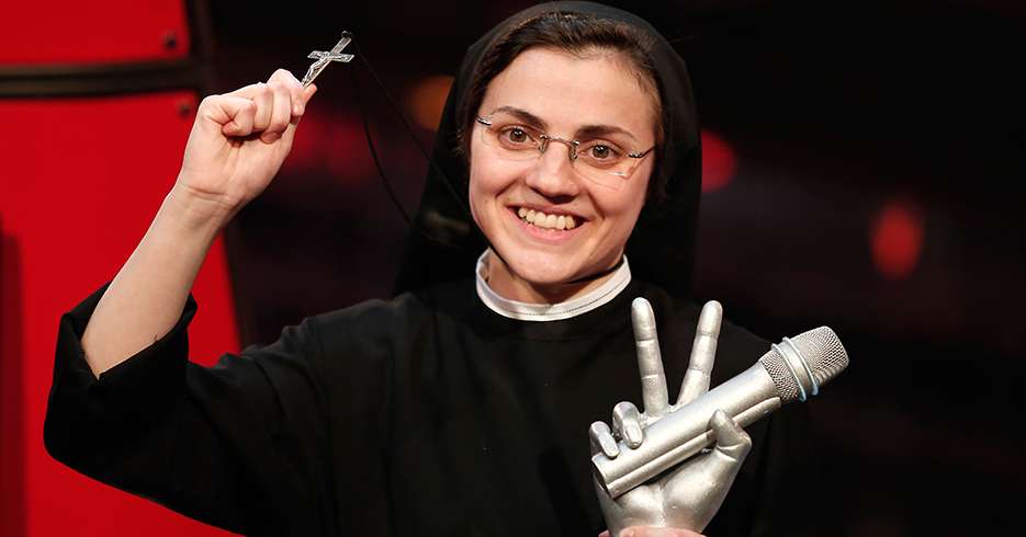 Ella es Sor Cristina, la ganadora de La Voz