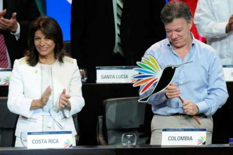 Colombia y Costa Rica avanzan en negociación de TLC