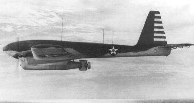 El primer torpedo volante guiado a través de control remoto, el Interstate BQ-4 / TDR (TDN), fue usado por Estados Unidos para atacar barcos japoneses en el Pacífico, durante la Segunda Guerra Mundial.