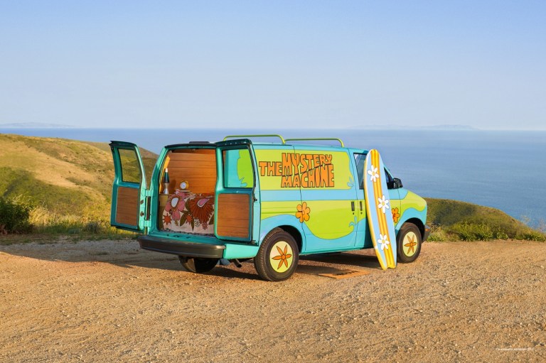 ¿Cómo dormir en la Máquina del Misterio de Scooby-Doo? El precio lo sorprenderá