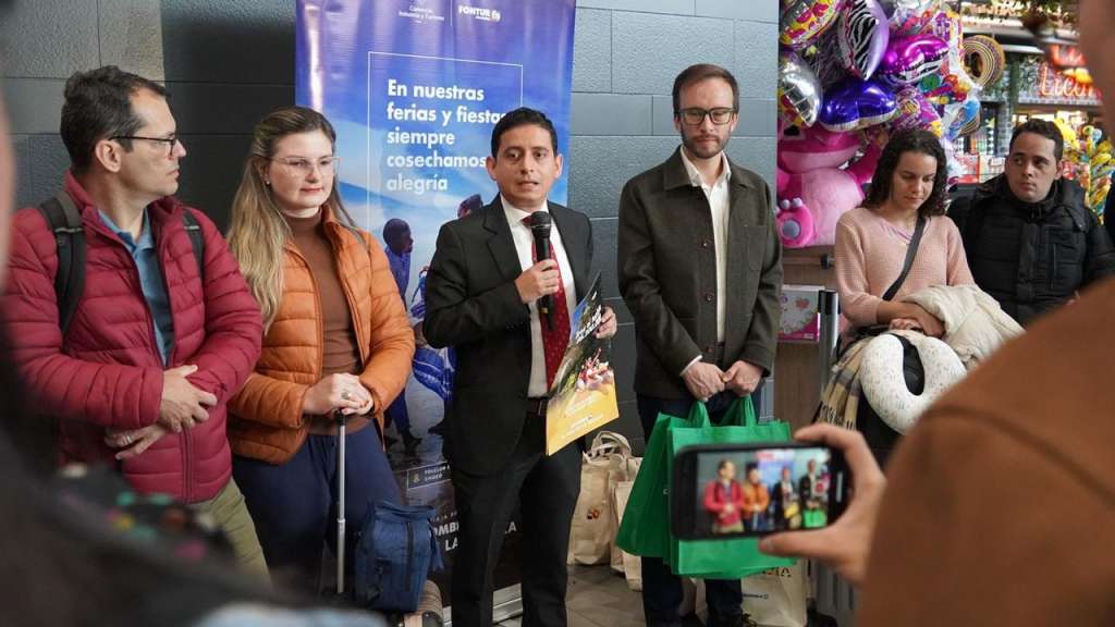 En un grupo de amigos procedentes de Sao Paulo (Brasil) se encuentra el turista número 6,2 millones. El destino final es Cúcuta en Norte de Santander.