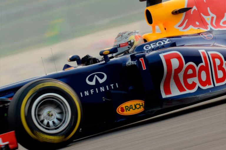 Vettel, el más rápido en ensayos libres en India