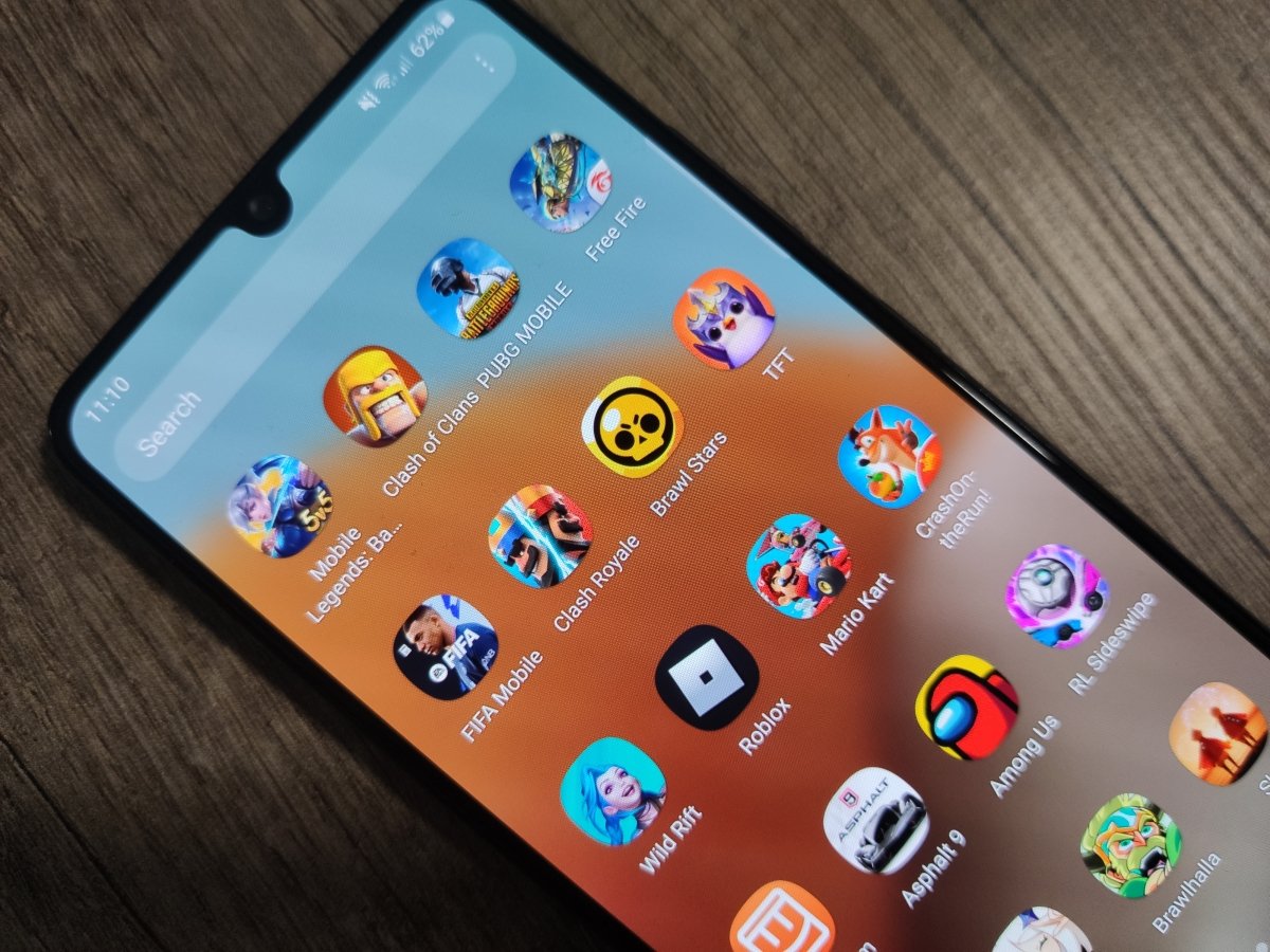 Algunos juegos requieren un pago, otros son completamente gratis y también los hay con microtransacciones para desbloquear características.