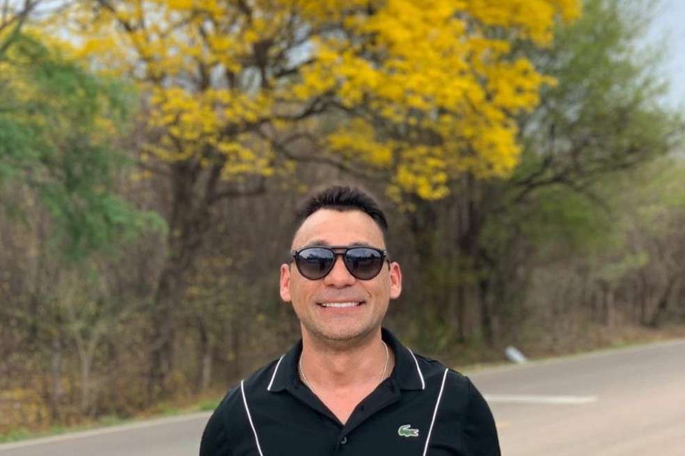 El cantante vallenato está atravesando un momento difícil en Europa, luego de ser despojado de sus pertenencias.