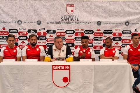 El regreso de Wilson Morelo y los nuevos fichajes que anunció Santa Fe