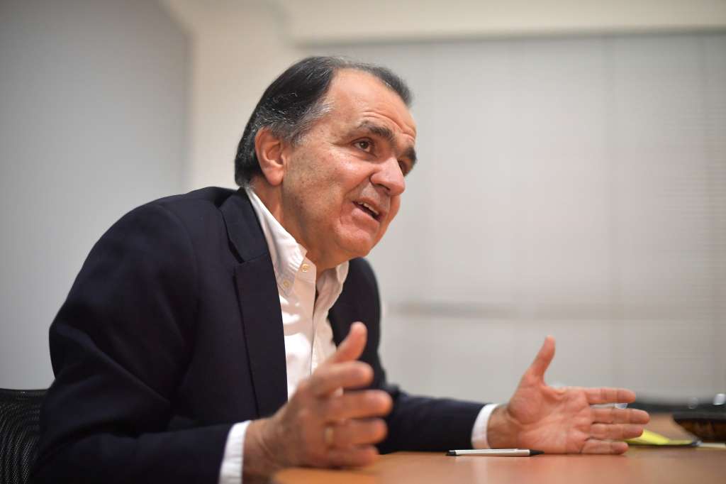 Entrevista con el precandidato presidencial para el 2022, por el partido político Centro Democrático.