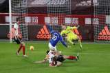 Gylfi Sigurdsson le dio la victoria al Everton sobre el Sheffield United