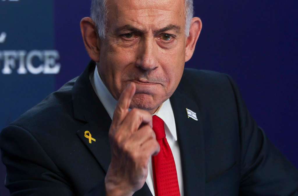 JERUSALEM (-), 21/05/2025.- Israeli Prime Minister Benjamin Netanyahu addresses a press conference in Jerusalem, 21 May 2025. (Jerusalén) EFE/EPA/RONEN ZVULUN / POOL