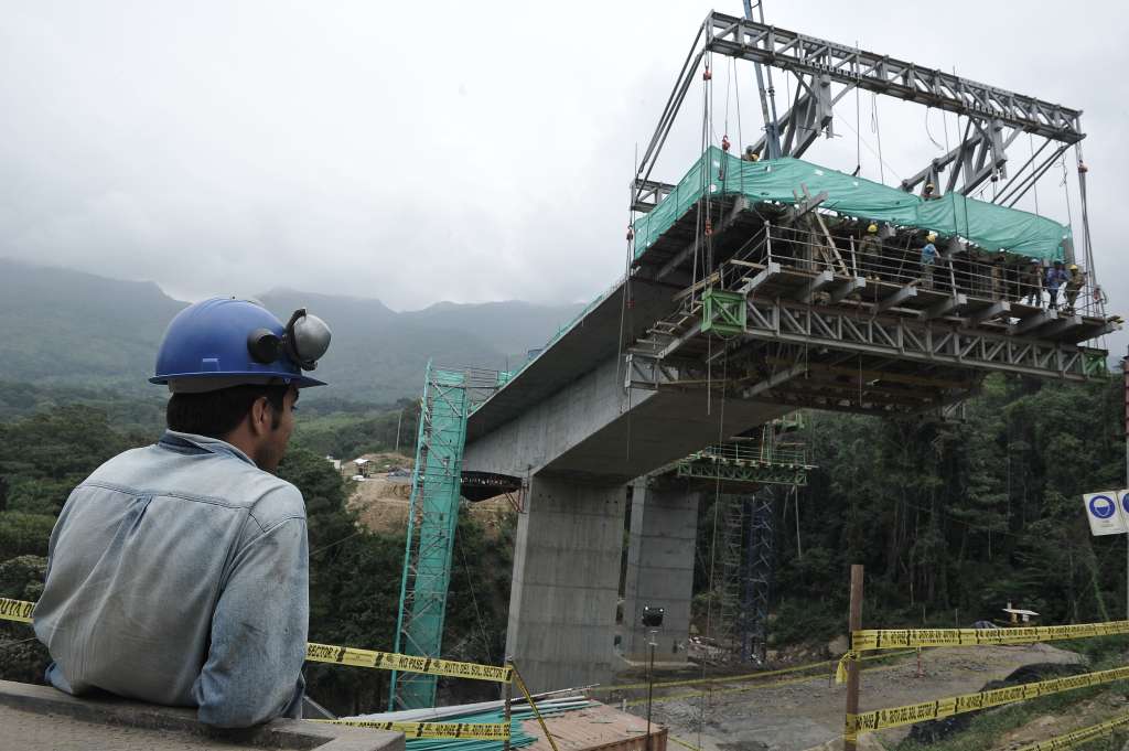Obras de la Ruta del Sol sector 1: Tramo Villeta, Guaduas, Puerto Salgar.