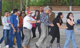 Su aguinaldo es llevar ayuda y felicidad a las familias que más la necesitan en Bogotá