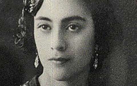 El camino de la poesía escrita por mujeres