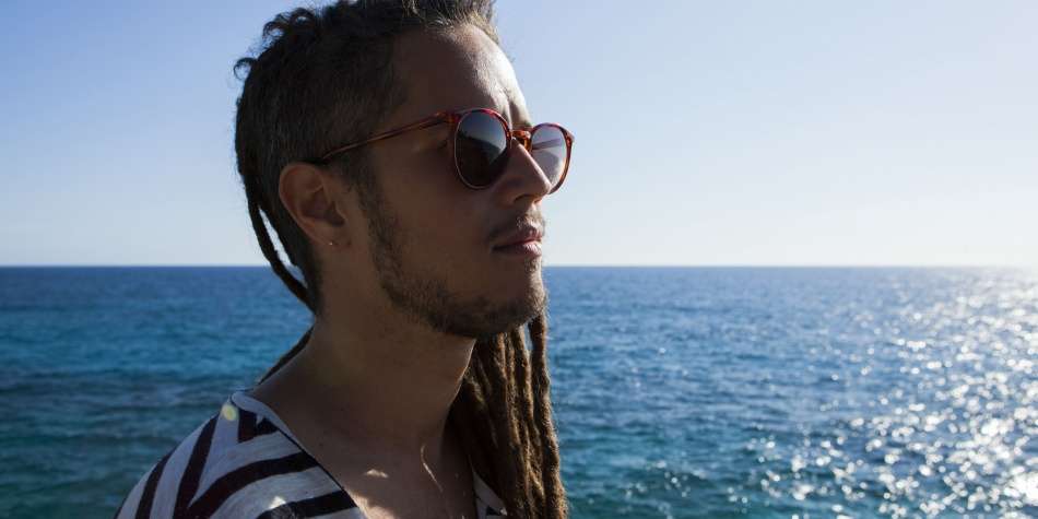 Vicente García, lanza su segundo disco de estudio "A la mar"