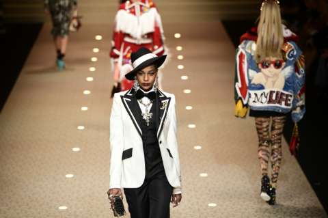 Dolce & Gabbana cancela esperado desfile en China tras polémica racista