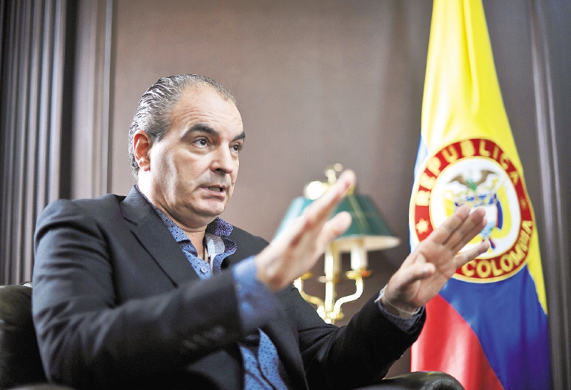 Aurelio Iragorri Valencia es el saliente ministro de Agricultura, quien va a dirigir la U. / Gustavo Torrijos