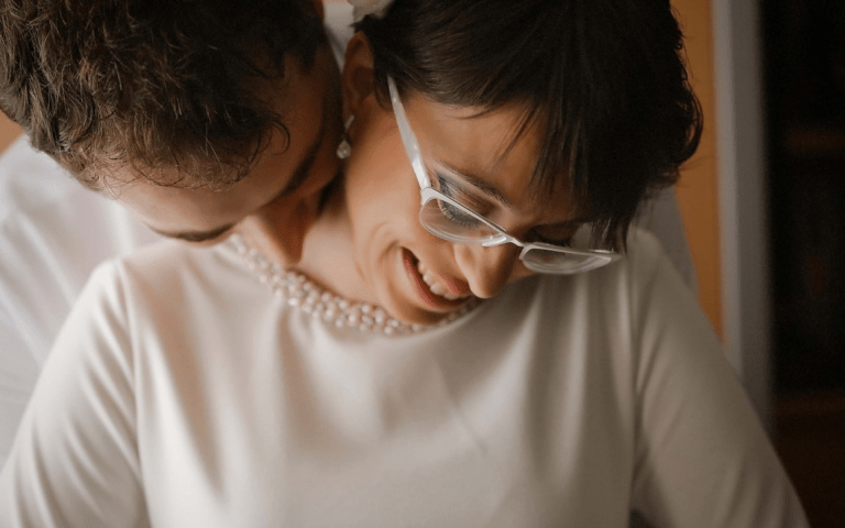 Odaxelagnia: por qué algunas personas disfrutan morder o ser mordidas por su pareja