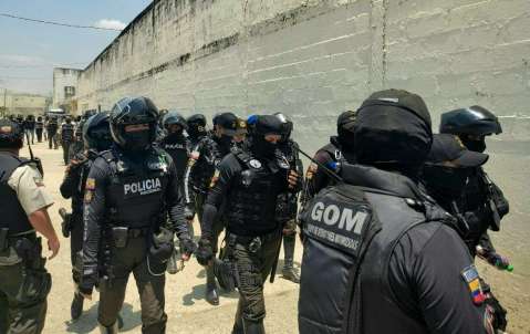Masacre en cárcel de Ecuador: investigan si hay colombianos entre los 118 muertos