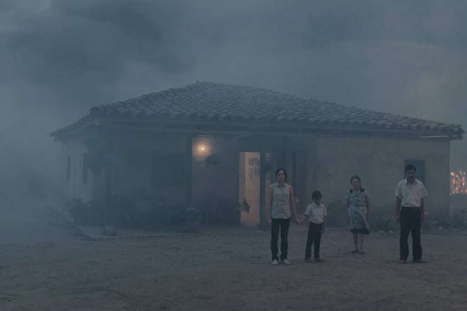 Imagen de la película "La tierra y la sombra". / Cortesía