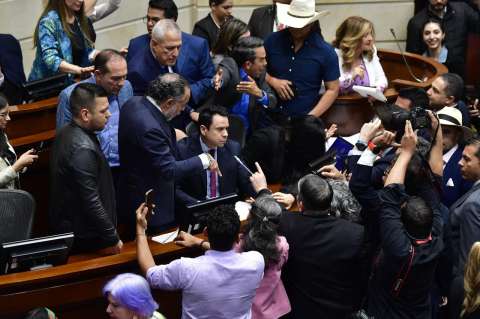 Estos fueron los votos que definieron la derrota del Gobierno y su consulta popular